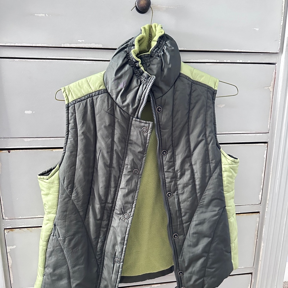 Women's Quilted Vest in Gray and Green